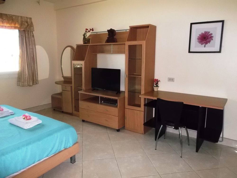 Chaiyapoon Inn Pattaja Kültér fotó