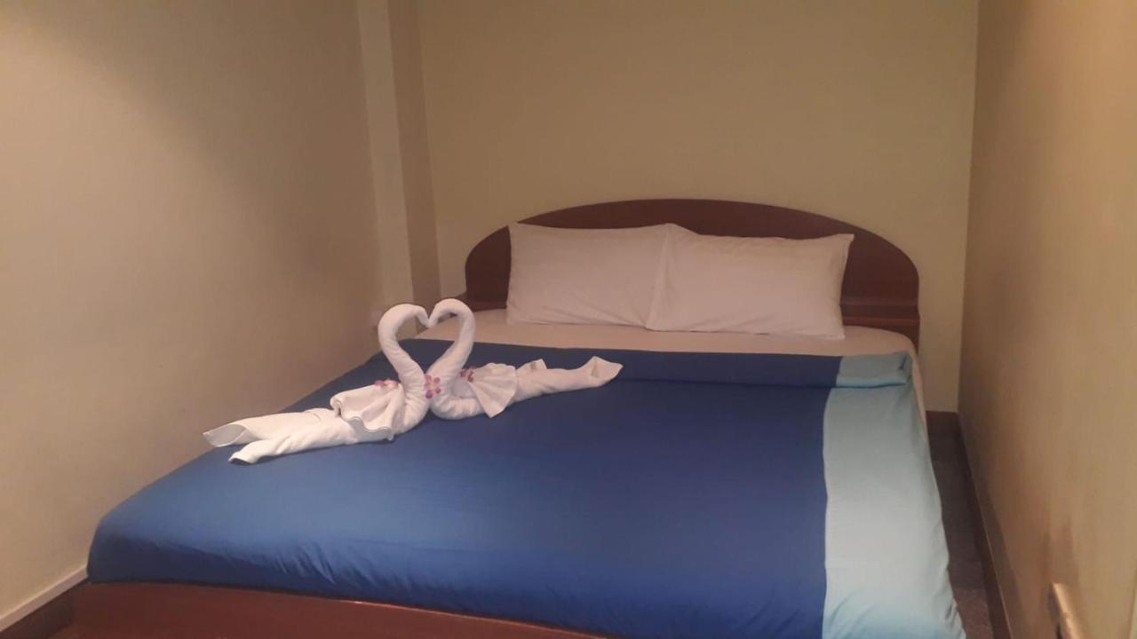 Chaiyapoon Inn Pattaja Szoba fotó